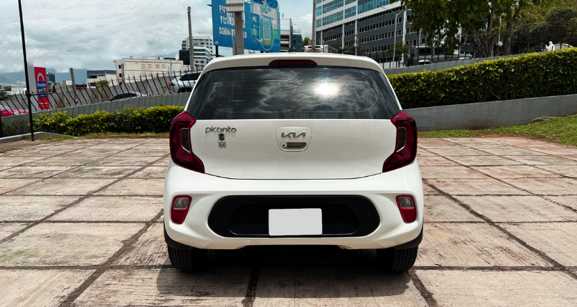 Kia Picanto 1 AT 2023 Blanco (3)