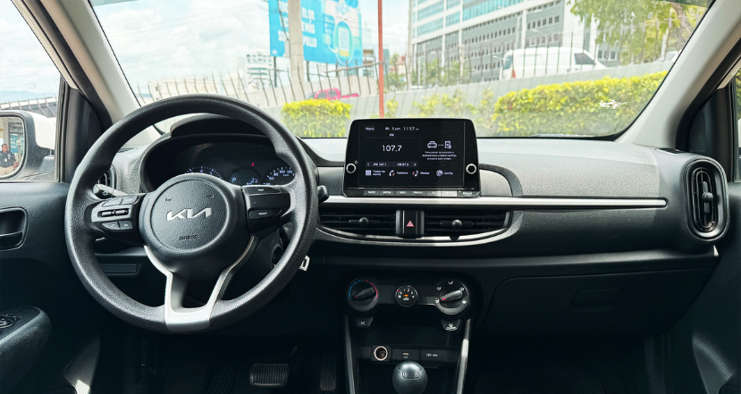 Kia Picanto 1 AT 2023 Blanco (4)